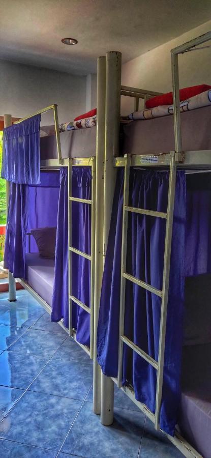 באן קאי Baan Kai Hostel מראה חיצוני תמונה