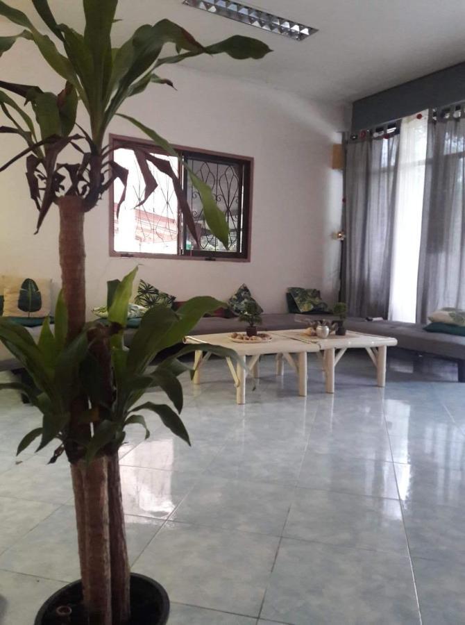 באן קאי Baan Kai Hostel מראה חיצוני תמונה